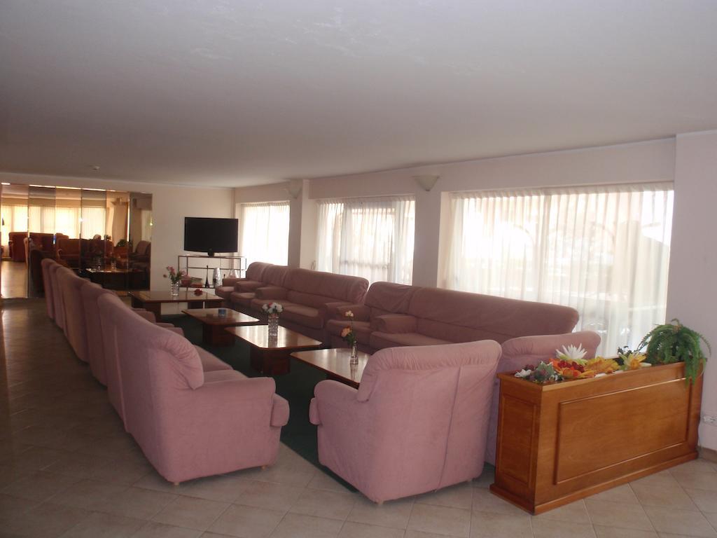 Hotel Glenn Римини Екстериор снимка