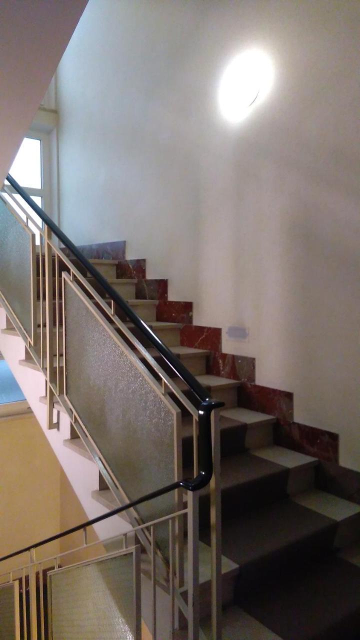 Hotel Glenn Римини Екстериор снимка